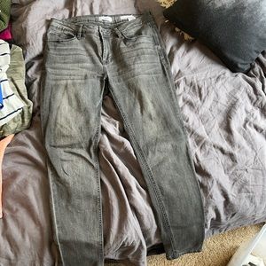 Black/gray jeans